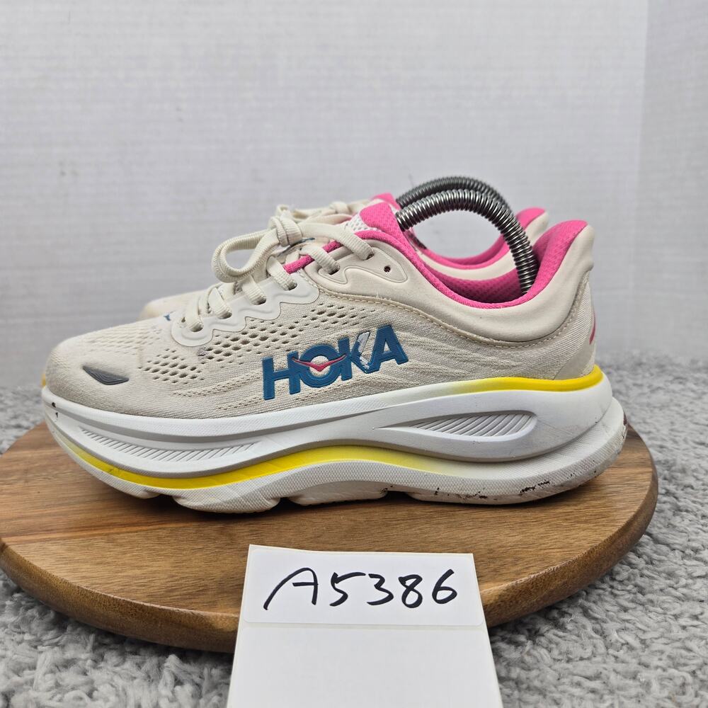 Hoka One One Womens 7B Bondi 9 Alabaster Birch Athletic Gym Daily Running Shoe
